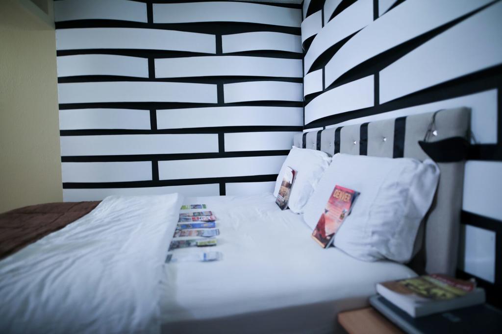 Airport Lay Over Bed and breakfast